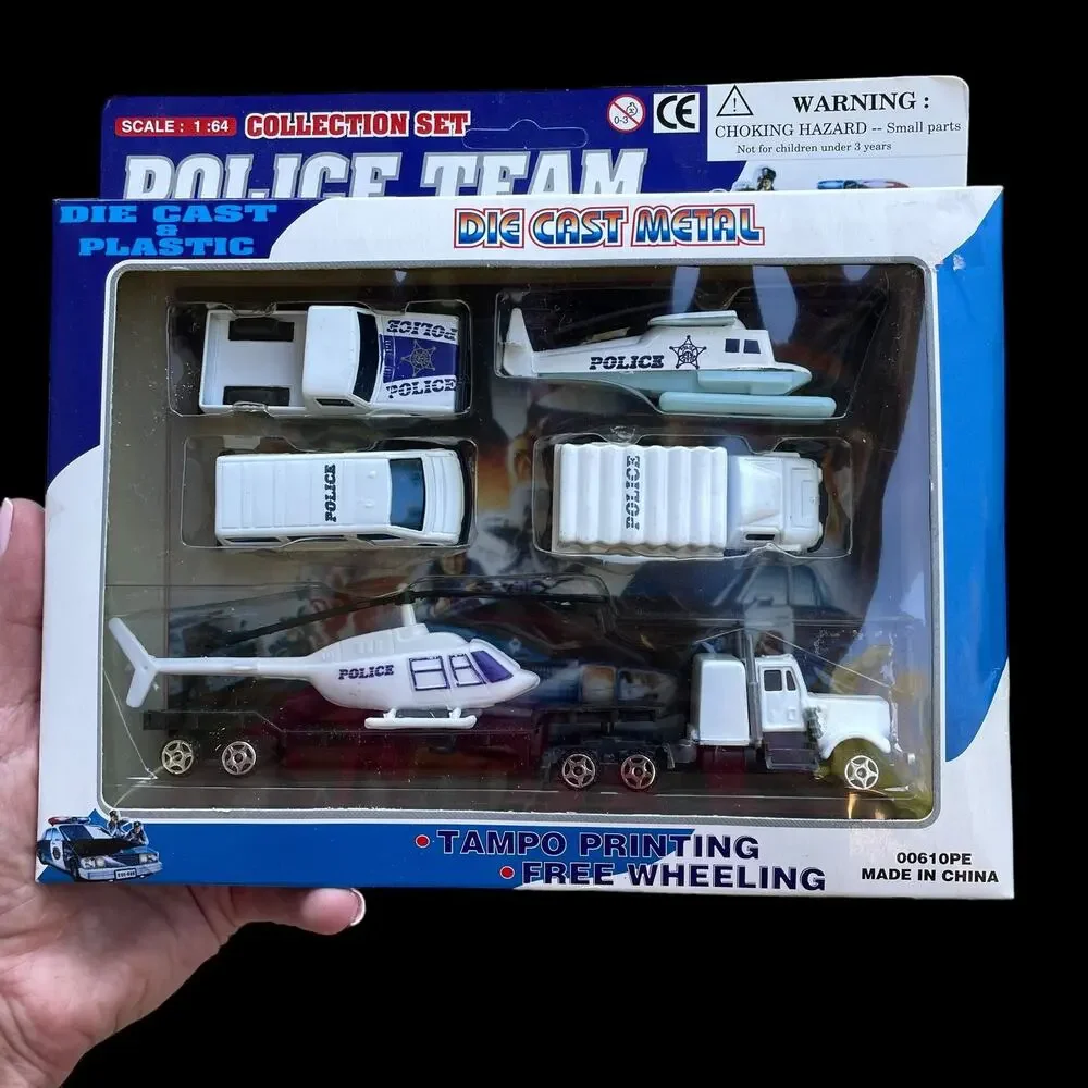 Police Team Die Cast Toy Vehicles 6 Piece Set Metal & Plastic New In Package